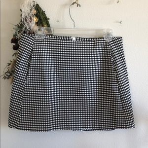 Gingham mini skirt
